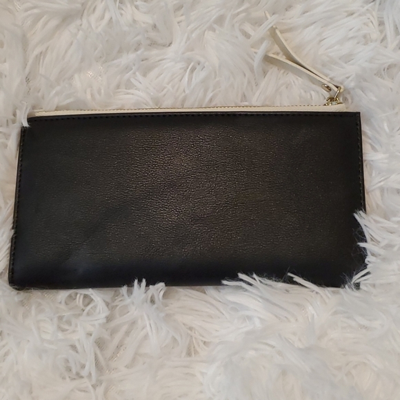 Wallet - Picture 2 of 5